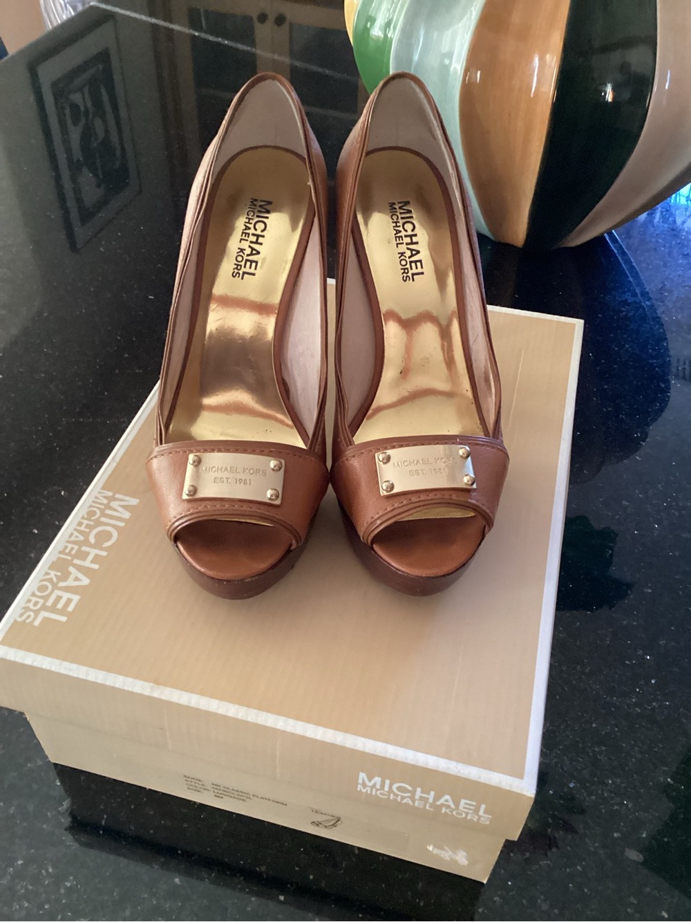 Michael Kors Tan/Brown Leather Peep-Toe Pumps with Gold Plaque